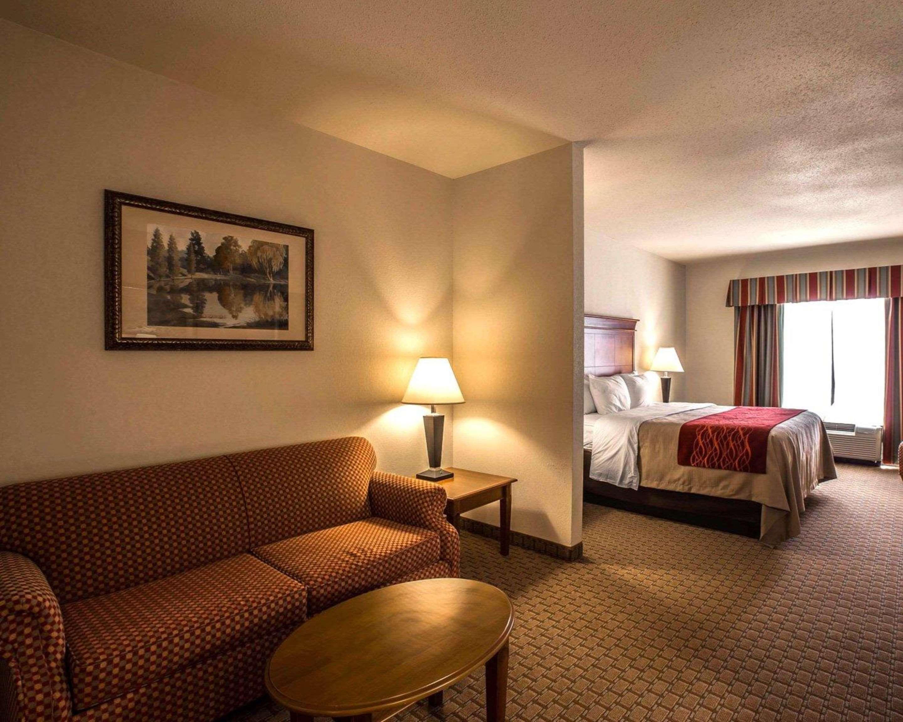 Comfort Inn & Suites Rogersville Buitenkant foto