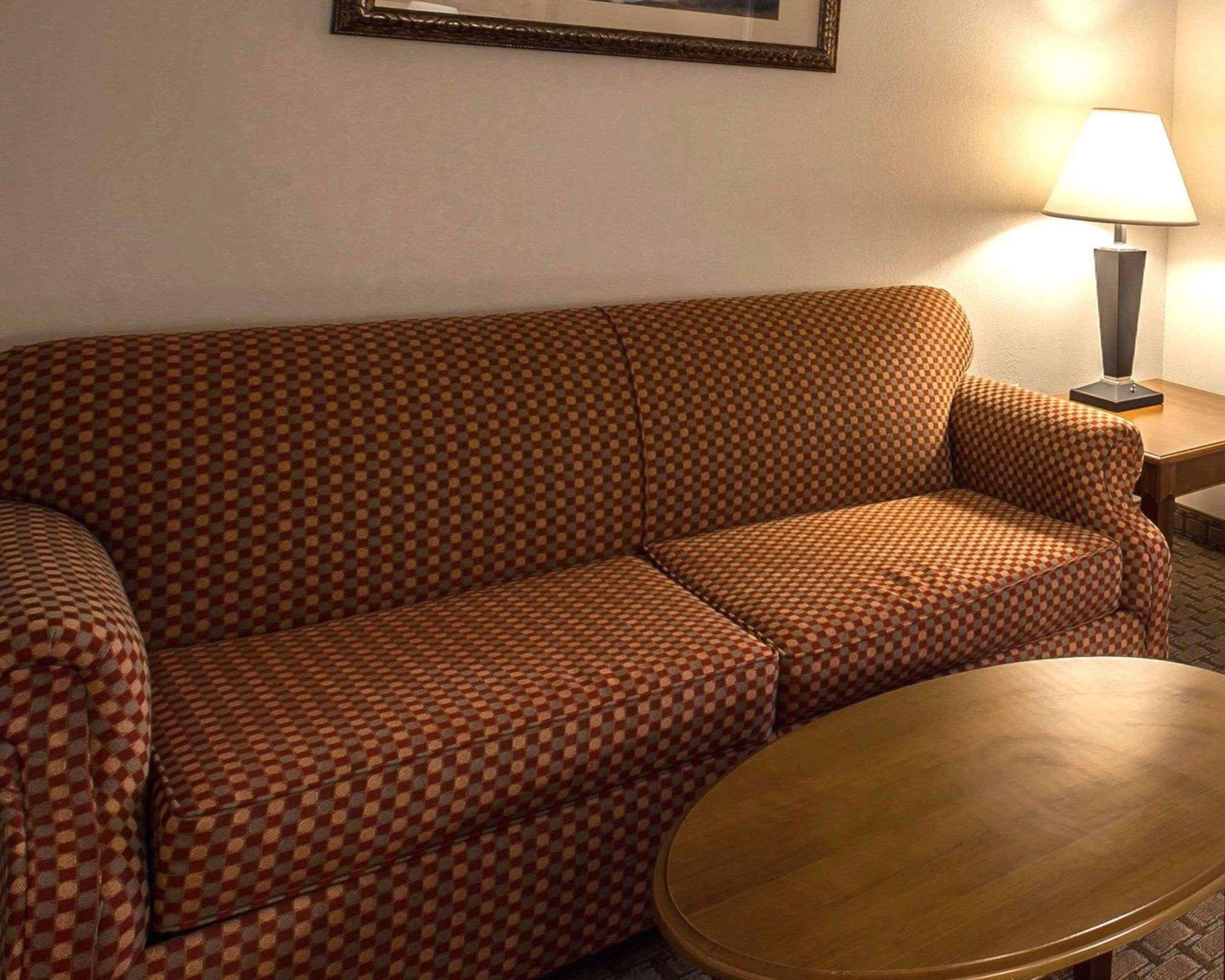 Comfort Inn & Suites Rogersville Buitenkant foto