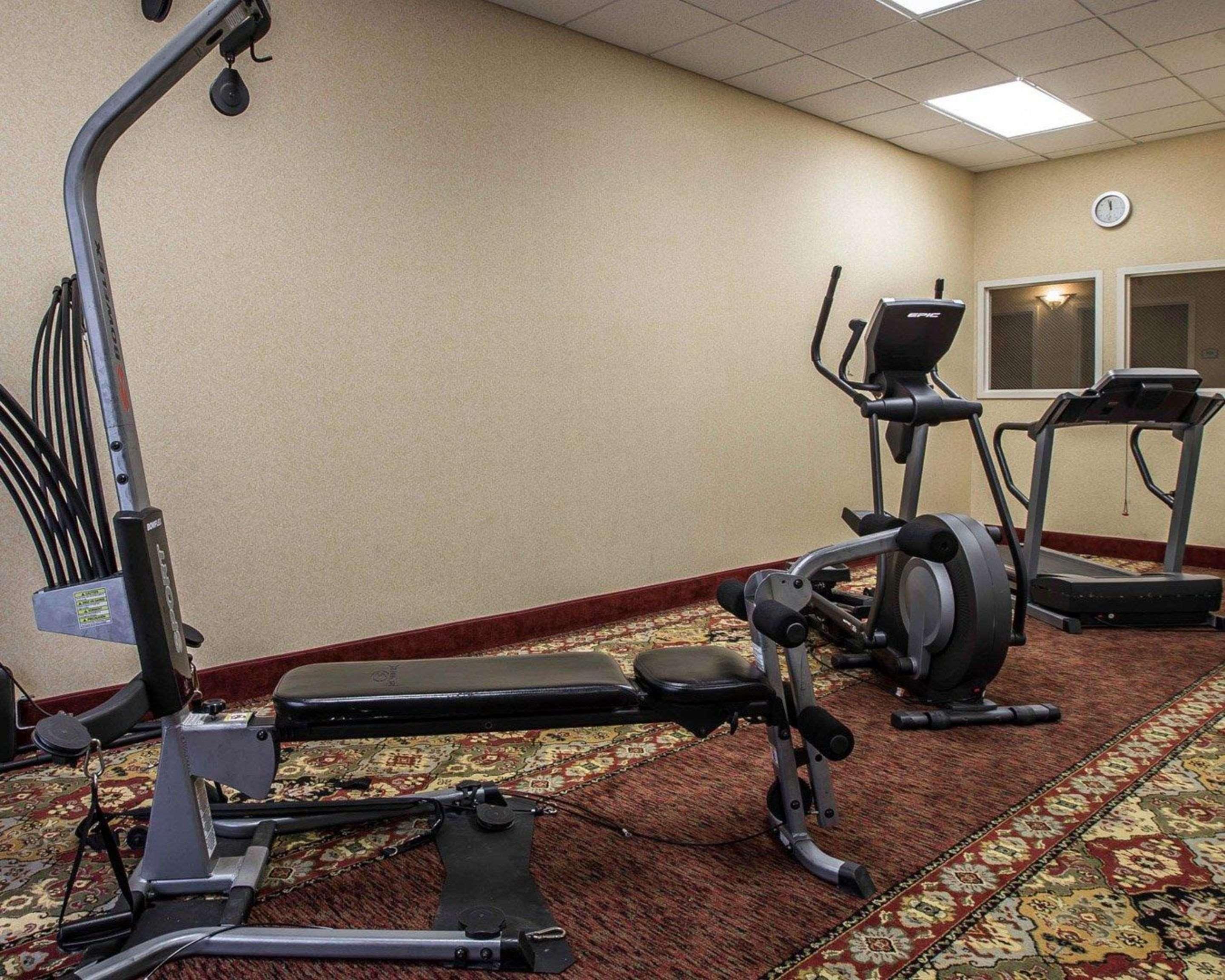 Comfort Inn & Suites Rogersville Buitenkant foto